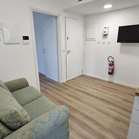 Duomo A 8 Min - Centro, Qc Terme, 2 * Milánó